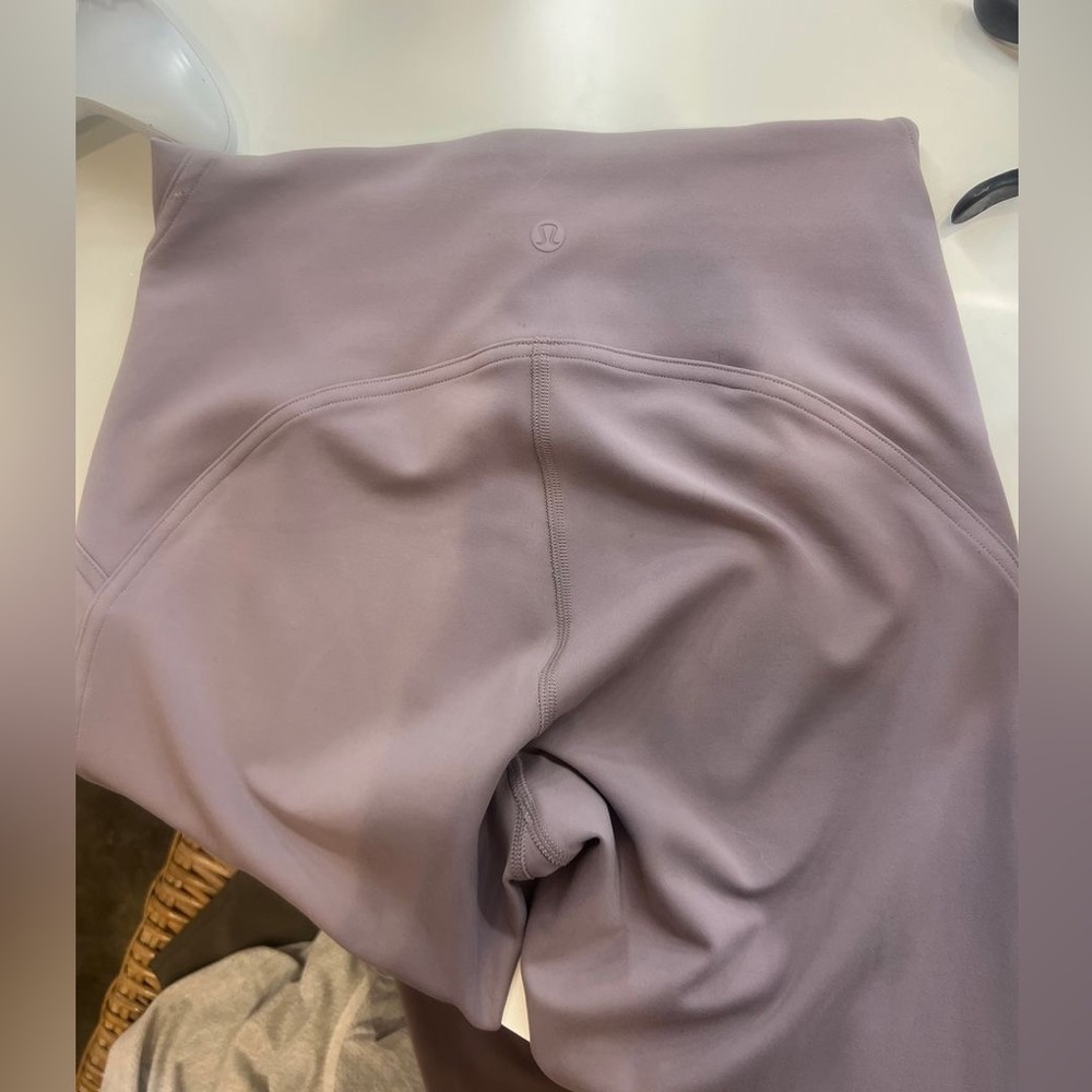 brand new lululemon lilac leggings size 6